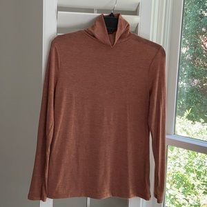 Clay colored Turtleneck
